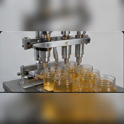 Halbautomatischer Honigabfüller